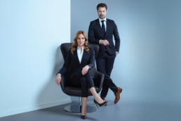 Mann und Frau mit Business Kleidung von münz GmbH